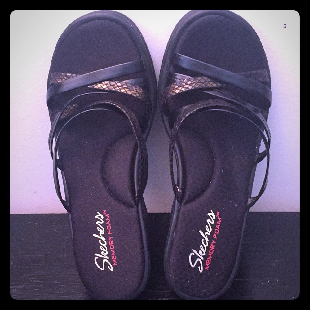 🏖Skechers strappy Sandals ☀️